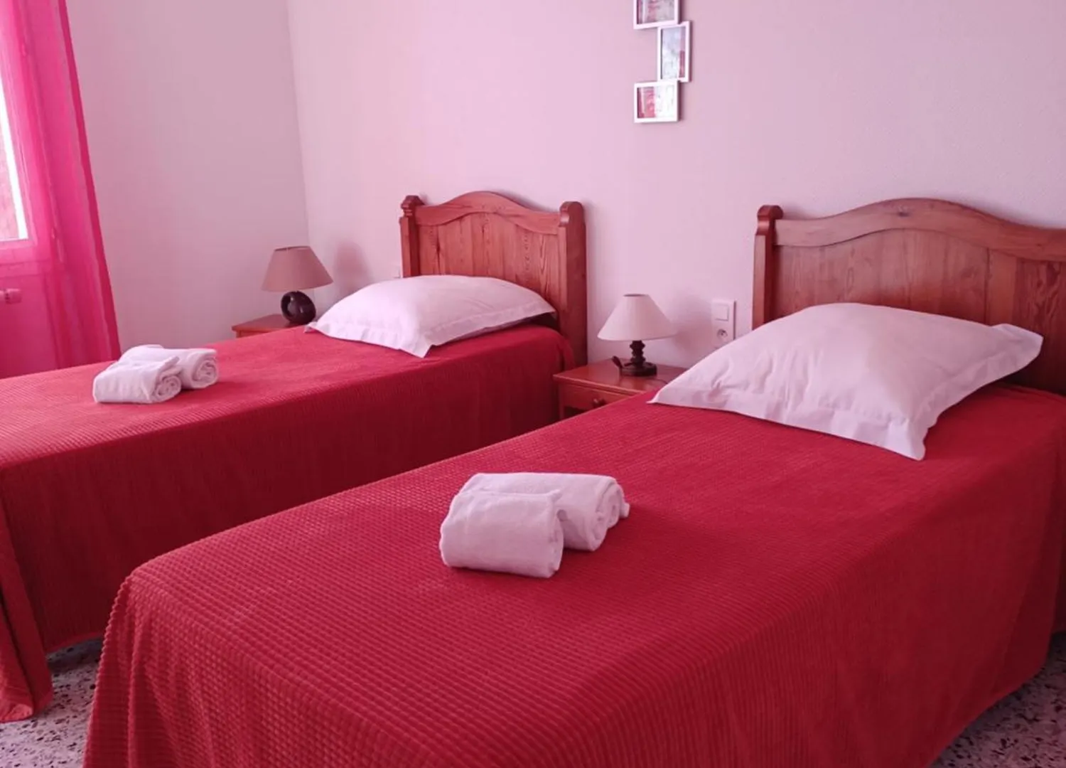 펜션 A 5 Minutes Des Ocres Gite La Charite Gordes Roussillon 가르가스